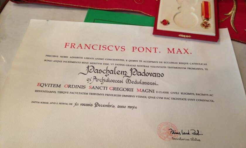 Onorificenza dell'Ordine di San Gregorio Magno per il biscegliese Pasquale Padovano