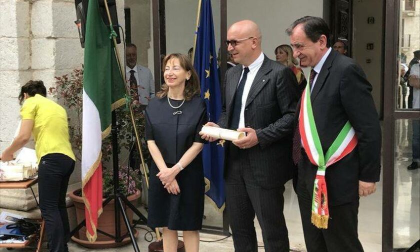 Amore per i valori italiani e impegno quotidiano