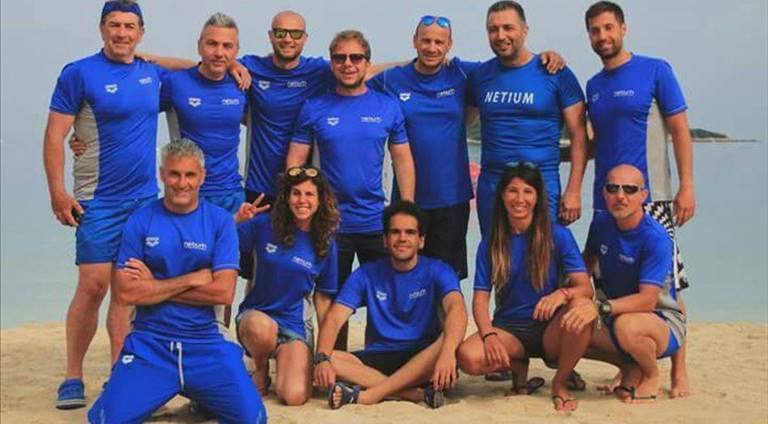 Daniel Douglas ed i nuotatori biscegliesi trionfano in Albania
