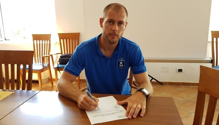 Markic firma il contratto con i nerazzurri.