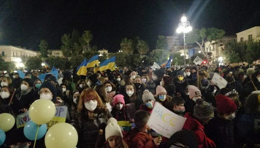 Da Bisceglie un solo grido: Pace per l'Ucraina