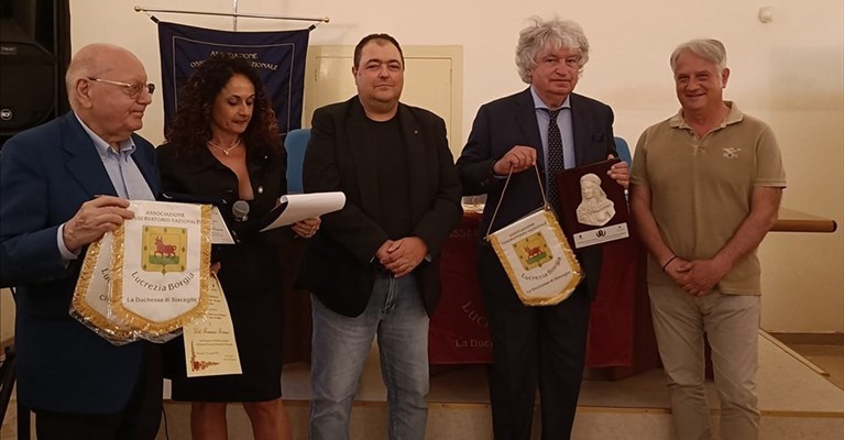 ​Assegnato il riconoscimento "Lucrezia Borgia" al prof. Umberto Tirelli